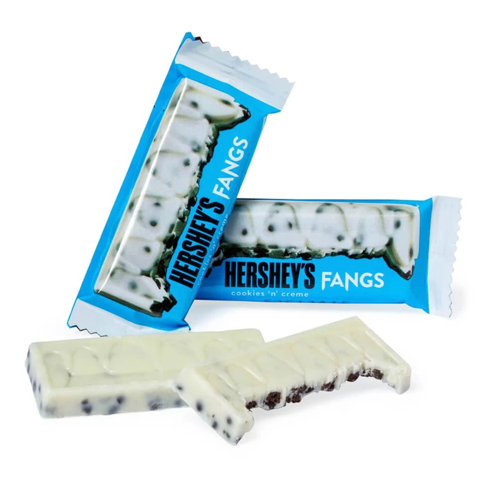 Hershey's Cookies N Creme Fangs: 20-Piece Bag 1 Hershey's Cookies N Creme Fangs: 20-Piece Bag