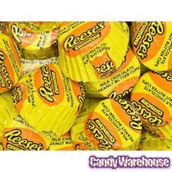 Reese's Crunchy Peanut Butter Cups Miniatures: 18-Ounce Bag 10 Reese's Crunchy Peanut Butter Cups Miniatures: 18-Ounce Bag -Candy Shop reese s crunchy peanut butter cups miniatures 18 ounce bag candy warehouse 5 cba389fe 864a 4b55 8fb8 3217e13fc8f1