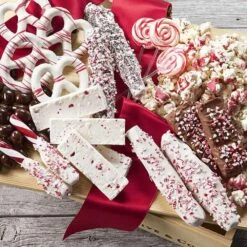 Swipple Pops Petite Swirl Ripple Lollipops - Red Cherry: 60-Piece Tub -Candy Shop swipple pops petite swirl ripple lollipops red cherry 60 piece tub candy warehouse 3